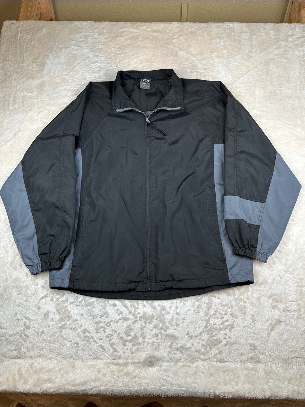 Vintage Oakley Software Jacket Mens XL Black Gray Y2K Tech Windbreaker Gorpcore